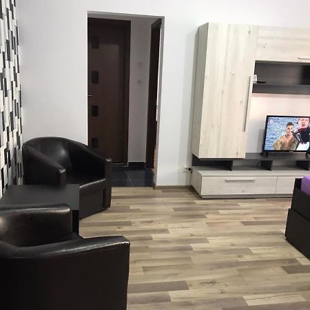 Apartament Untold Lägenhet Turda Exteriör bild