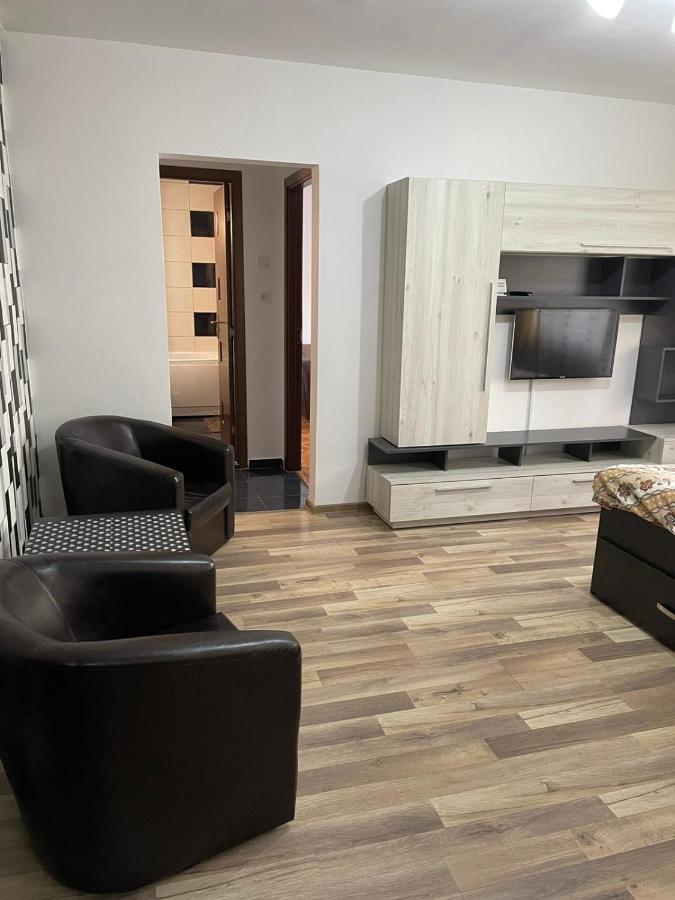 Apartament Untold Lägenhet Turda Exteriör bild