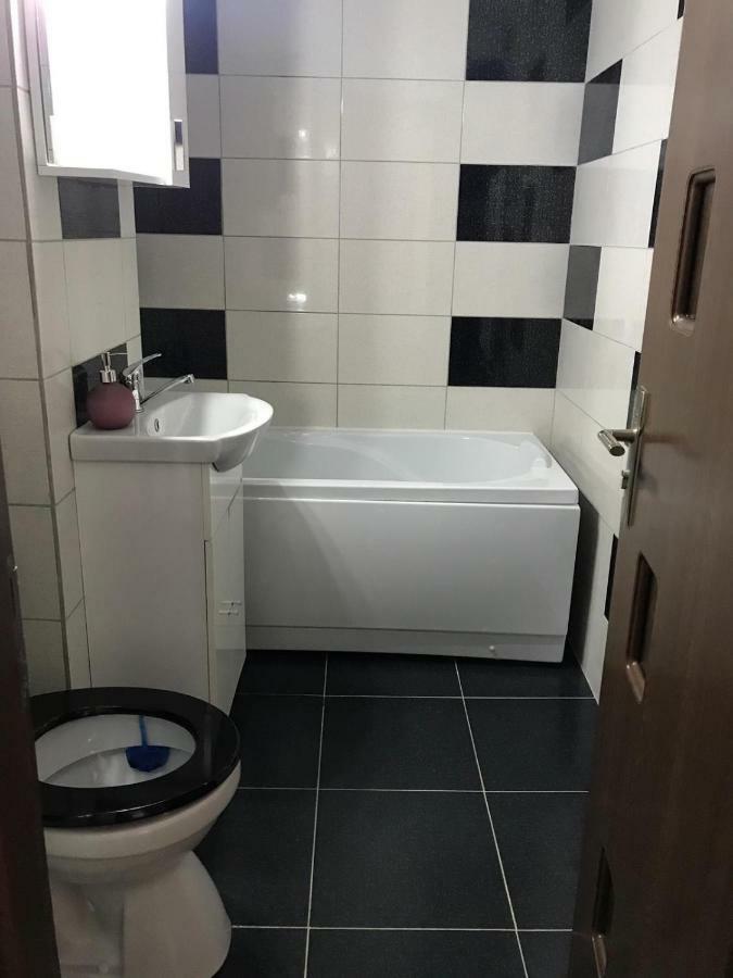 Apartament Untold Lägenhet Turda Exteriör bild