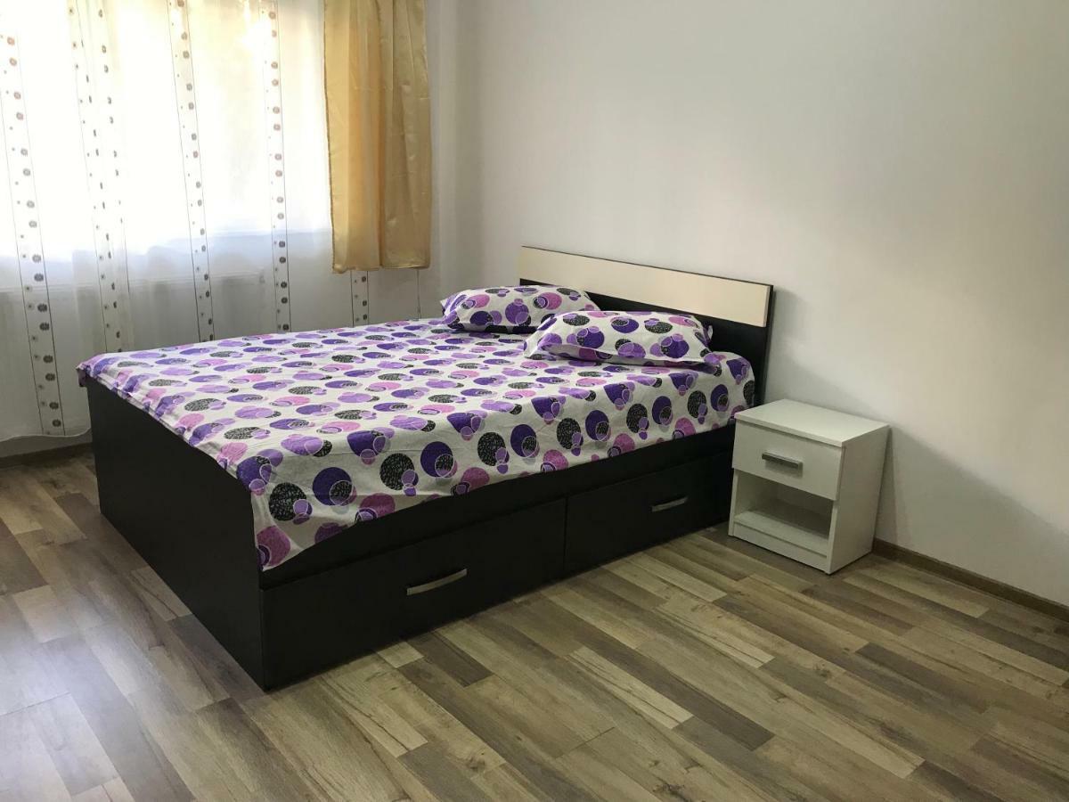 Apartament Untold Lägenhet Turda Exteriör bild