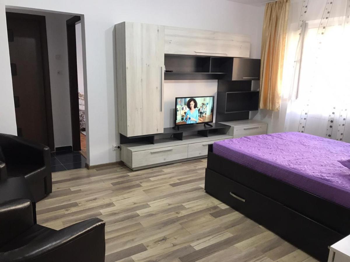 Apartament Untold Lägenhet Turda Exteriör bild